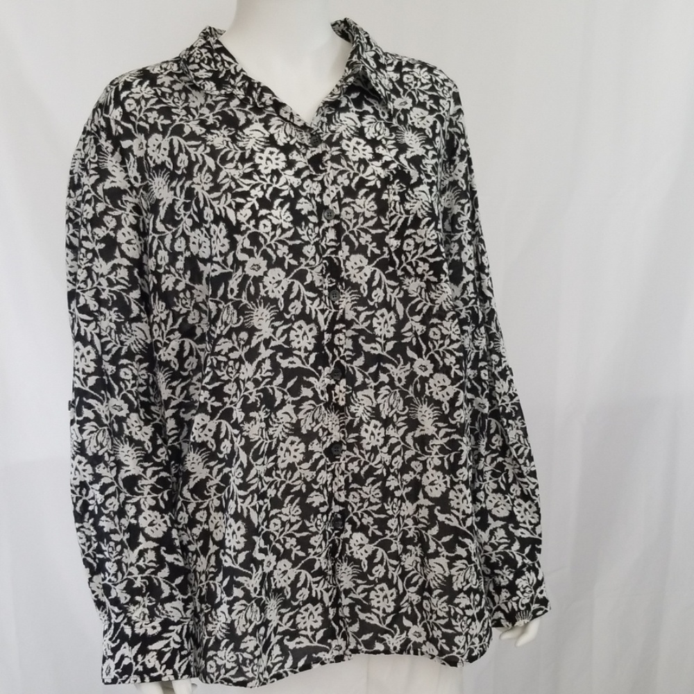 Black/White Floral Shirt